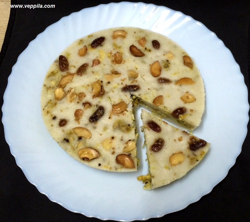 Chicken Filled Kinnathappam