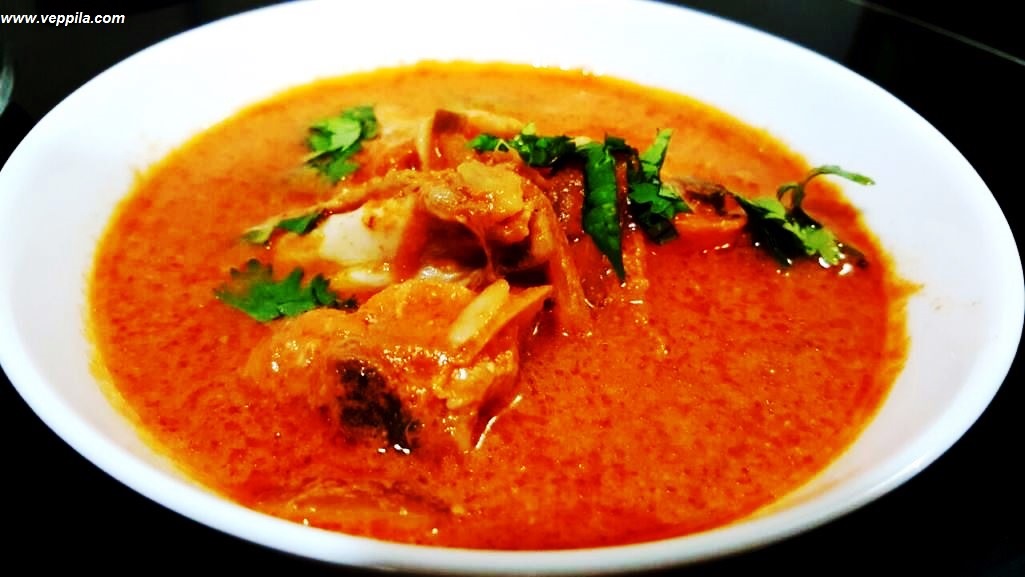 Spicy Chicken curry in Coconut Milk
