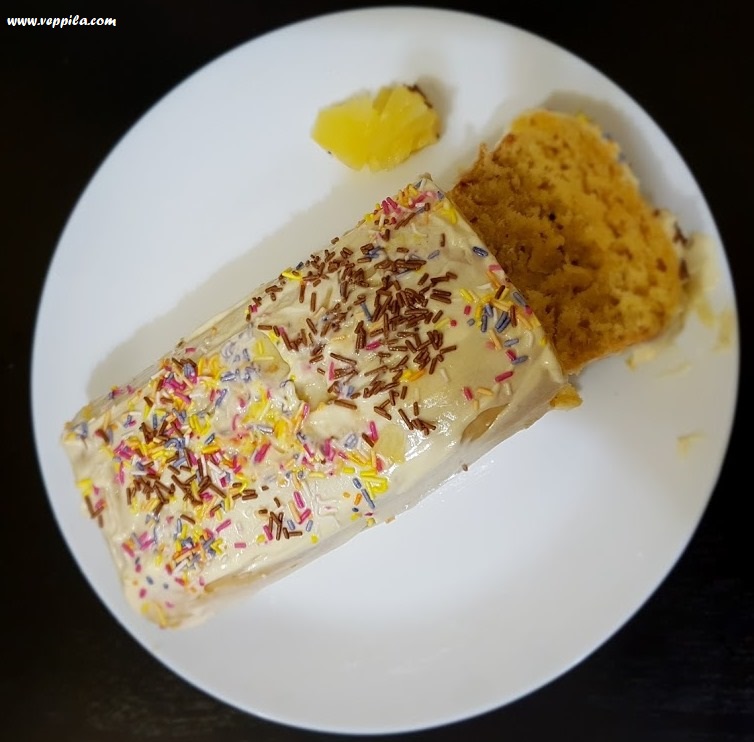 Moist Pineapple Cake
