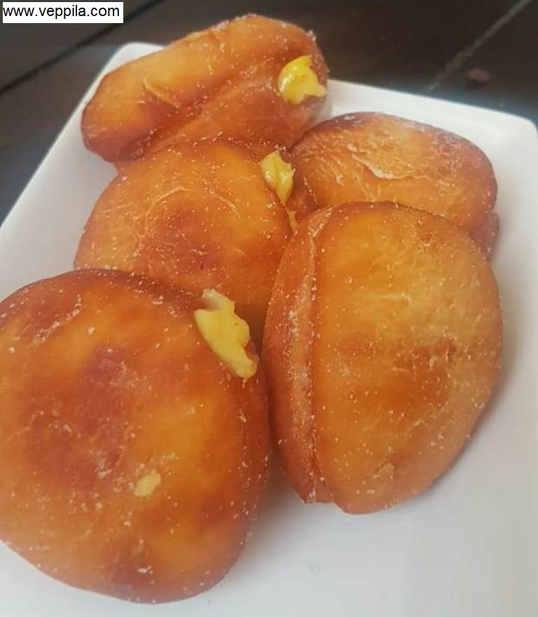 Custard donuts